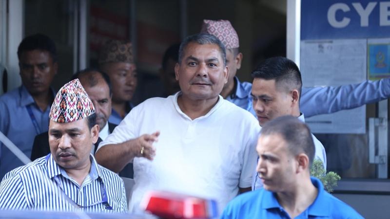 दुर्गा प्रसाईंलाई थुनामुक्त गर्न सर्वोच्चको आदेश